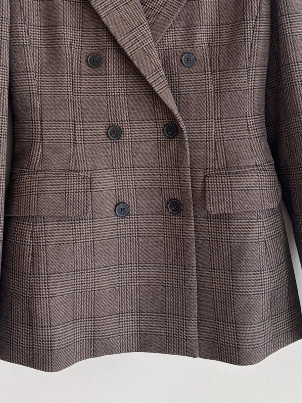 Babaton Aritzia Standout Double Breasted Tyson Check Plaid Blazer Sz 6 Corporate - Picture 4 of 11